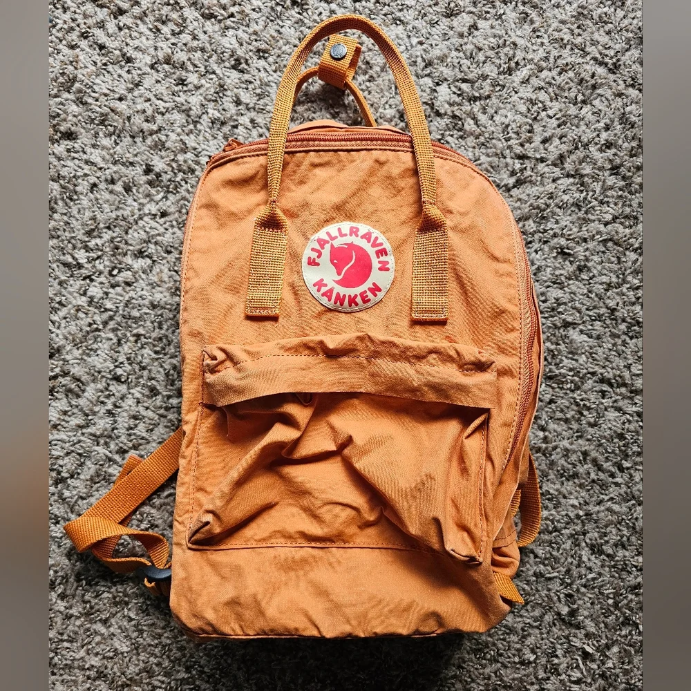 Fjällräven Kånken Orange Casual Sporty Outdoor Backpack‎